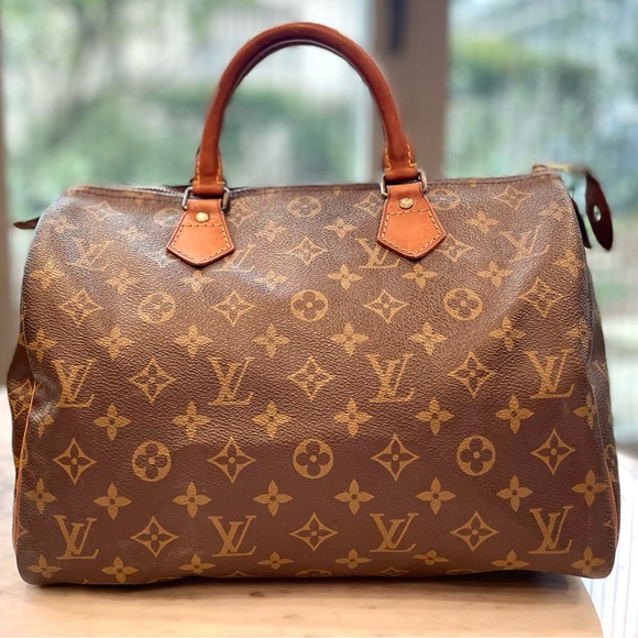 Louis Vuitton Vintage Monogram Speedy 35, clean inside, EUC - Picture 3 of 17